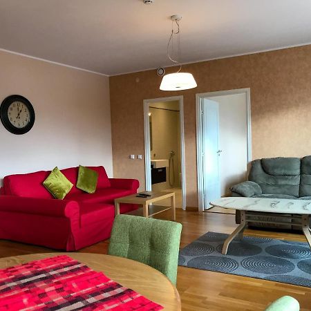 تالين Large, Comfortable, Quiet - Luxury Apartment Minutes From Old Town المظهر الخارجي الصورة